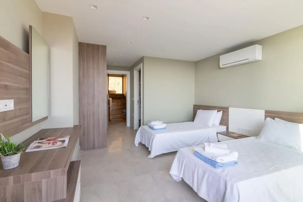 Semi-Detached Ultra Modern Villa in Ortaalan