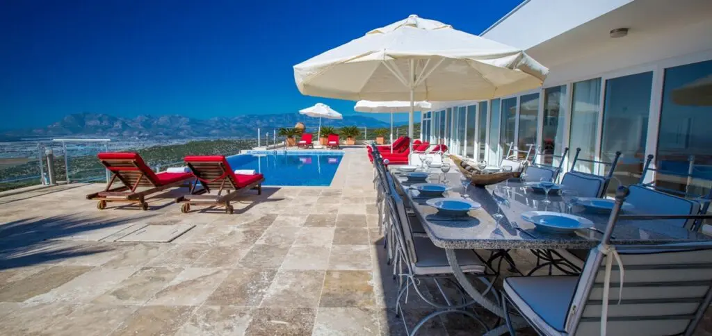 Luxury secluded Villa in Islamlar