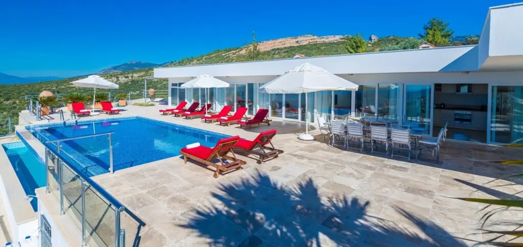 Luxury secluded Villa in Islamlar