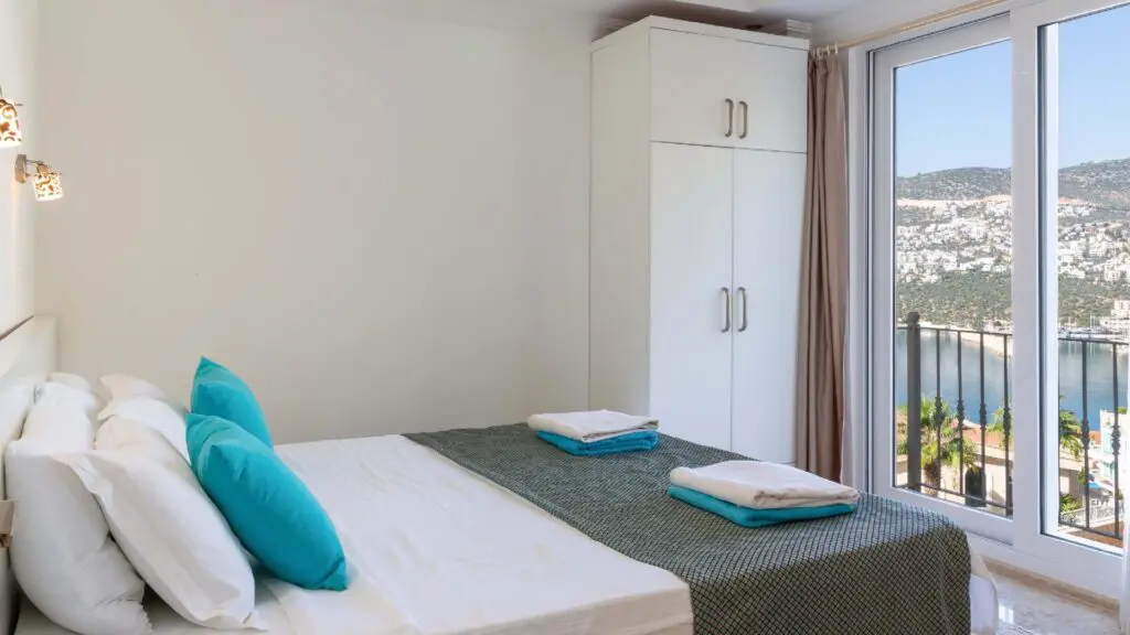 Luxury Apartment with Panaromic Views and Infinity Pool