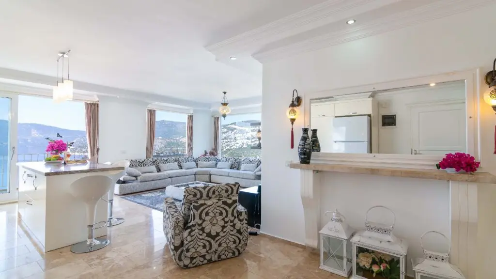 Luxury Apartment with Panaromic Views and Infinity Pool