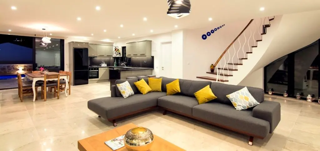 Luxury 5 bedrooms villa in Kalamar Bay