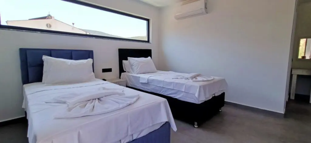 New build project 3 bedroom detached villa on Kalamar rd