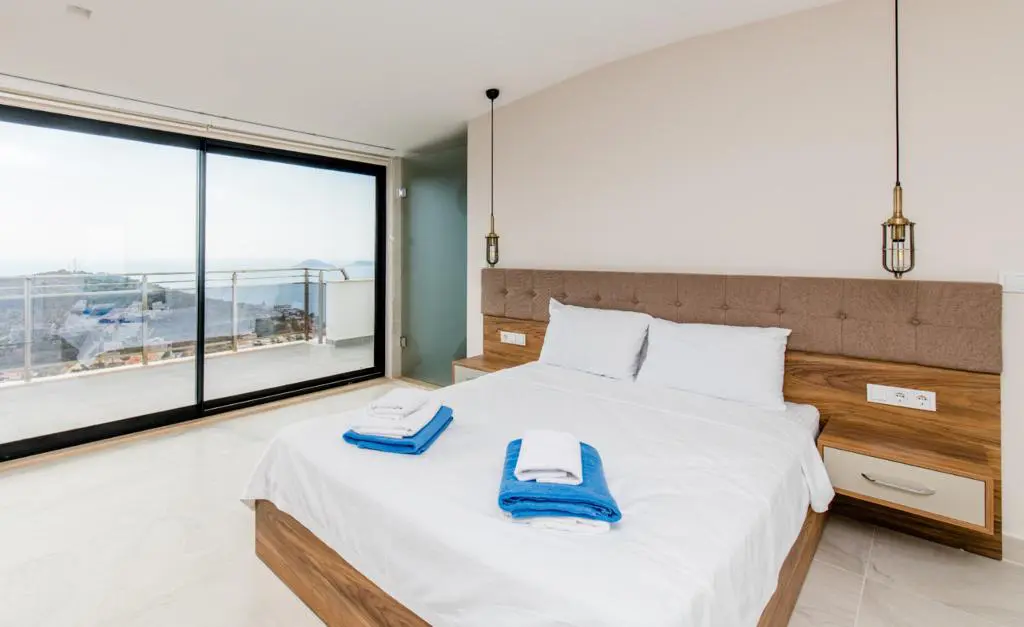 2 bed luxury apartment with amazing views