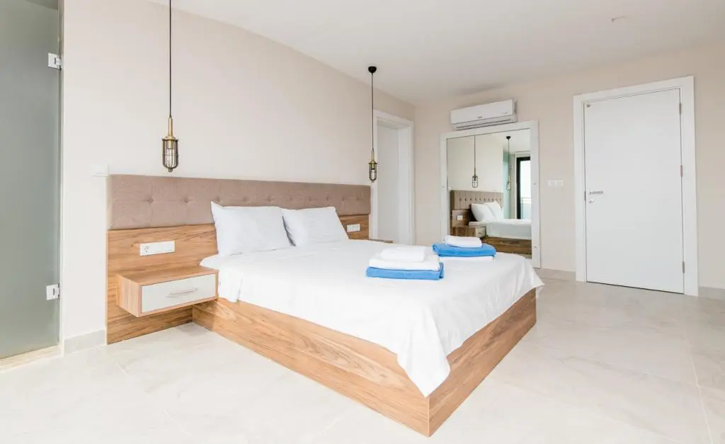 2 bed luxury apartment with amazing views