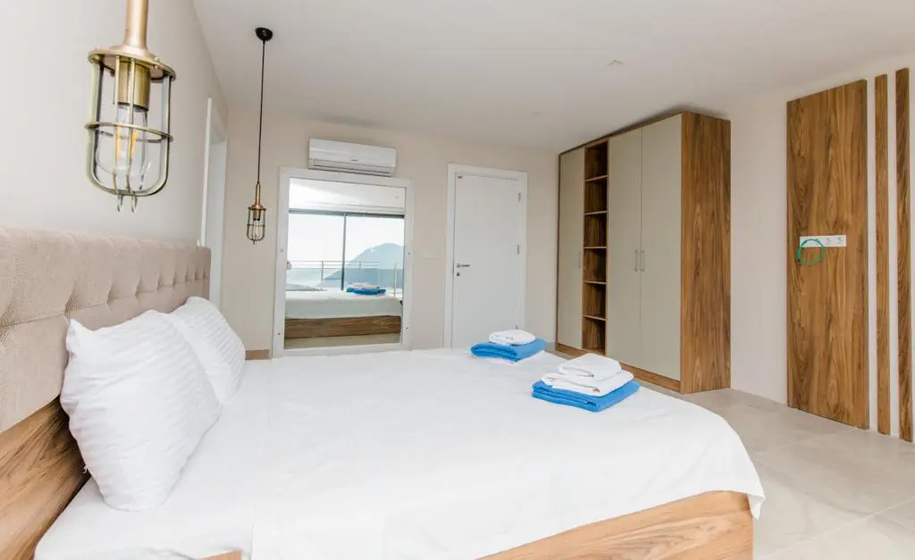 2 bed luxury apartment with amazing views