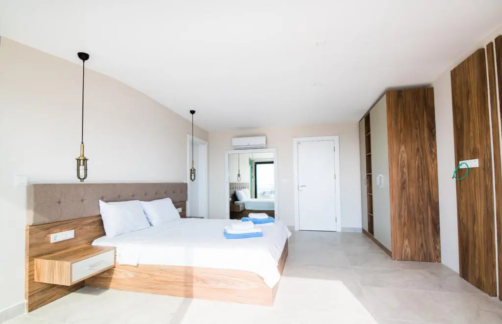 2 bed luxury apartment with amazing views