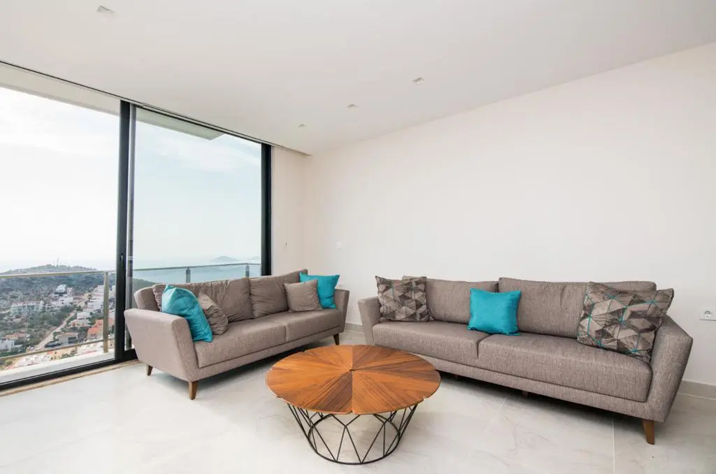 2 bed luxury apartment with amazing views