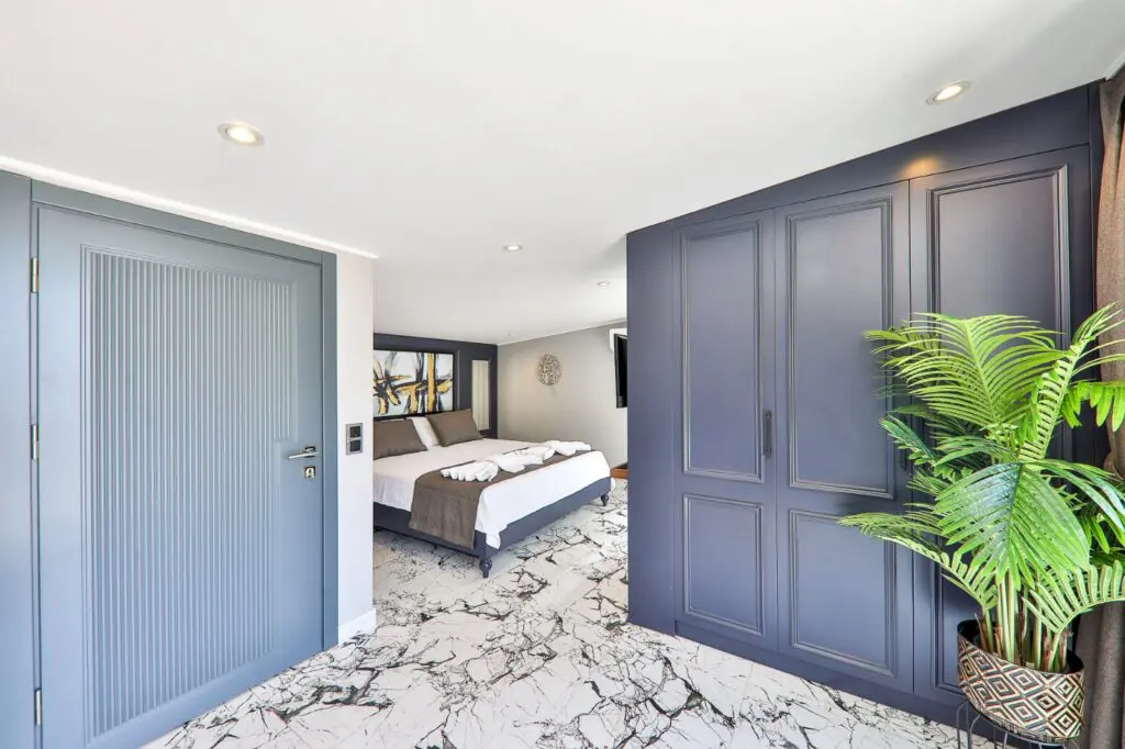 Contemporary 3 Bedroom Villa in Ortaalan