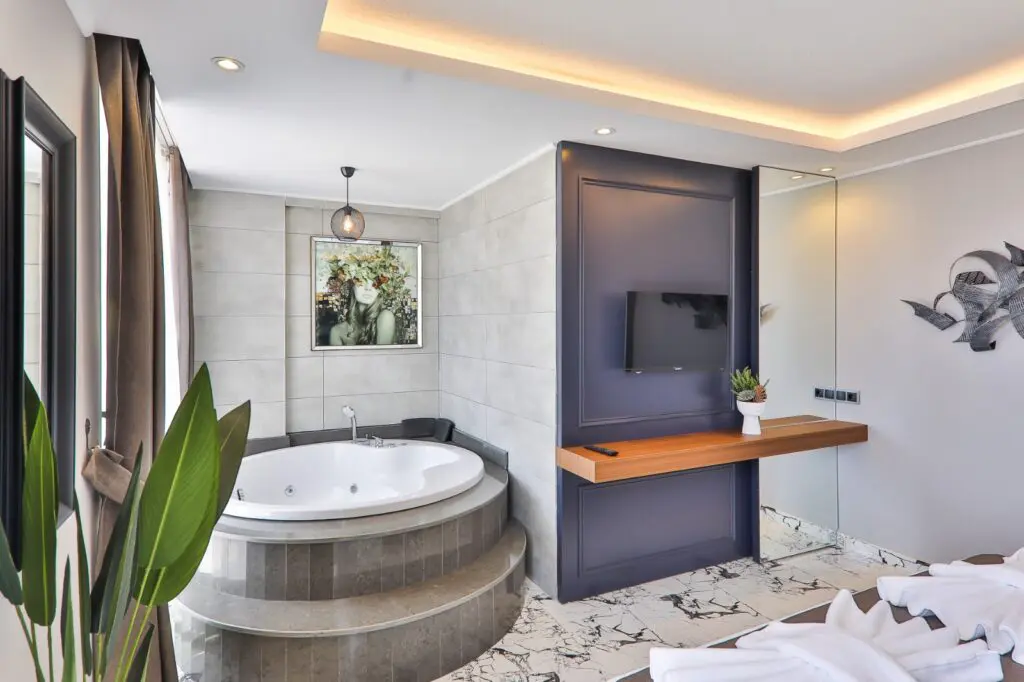 Contemporary 3 Bedroom Villa in Ortaalan