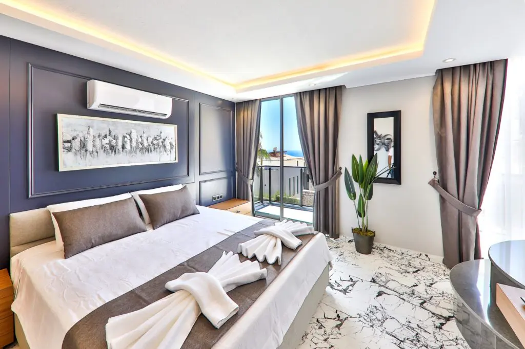 Contemporary 3 Bedroom Villa in Ortaalan