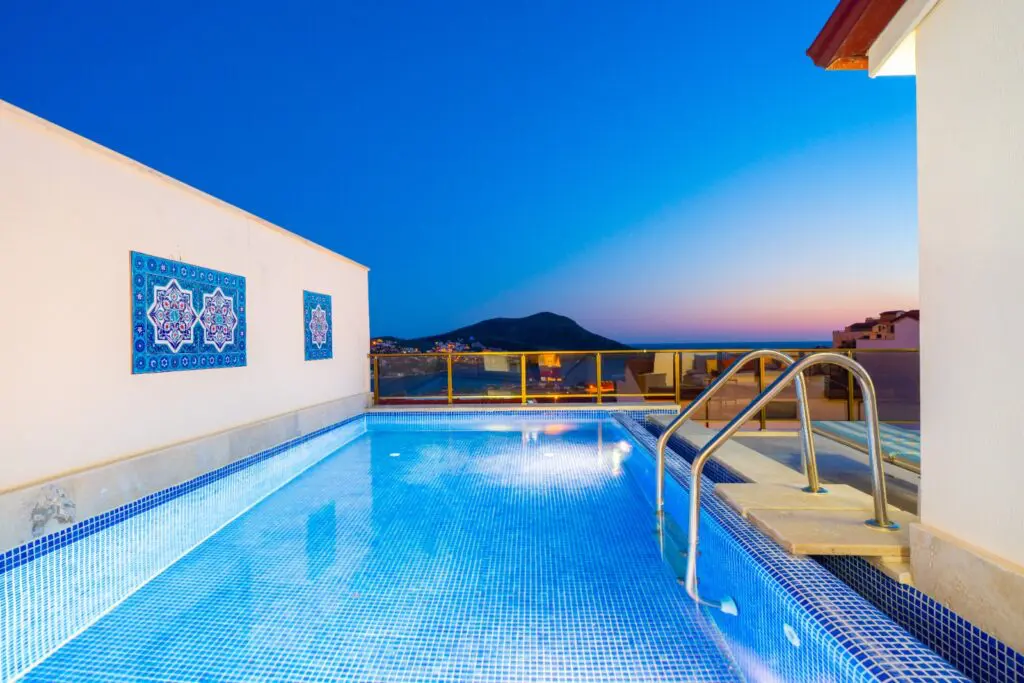 Private Pool Apartment in Kalkan – Luxury 3-Bedroom Penthouse with Sea Views in Town Centre