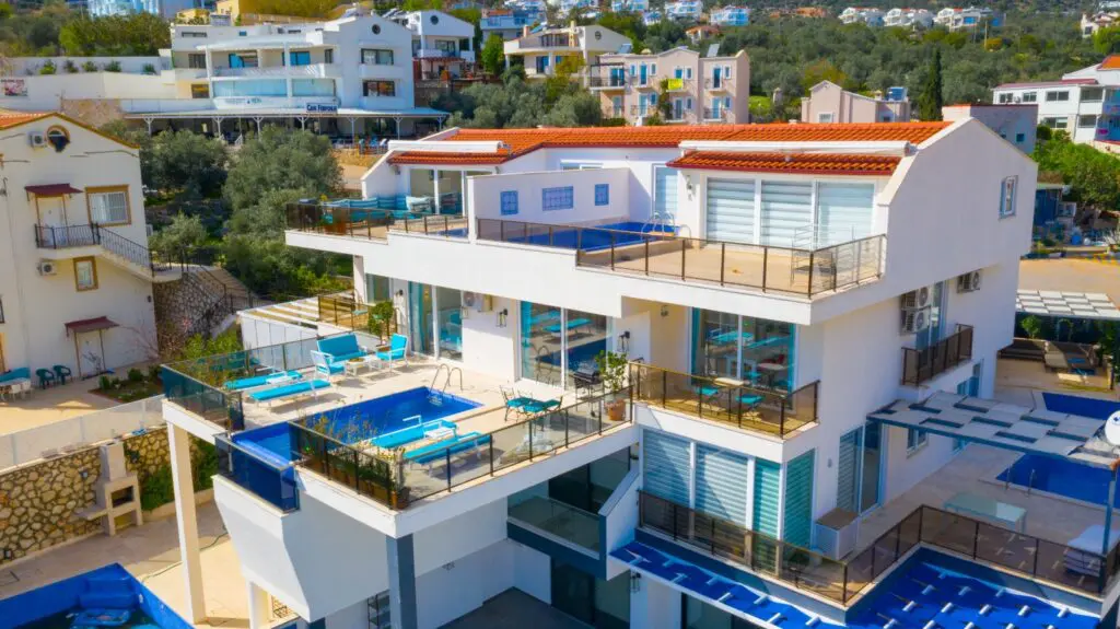 Private Pool Apartment in Kalkan – Luxury 3-Bedroom Penthouse with Sea Views in Town Centre