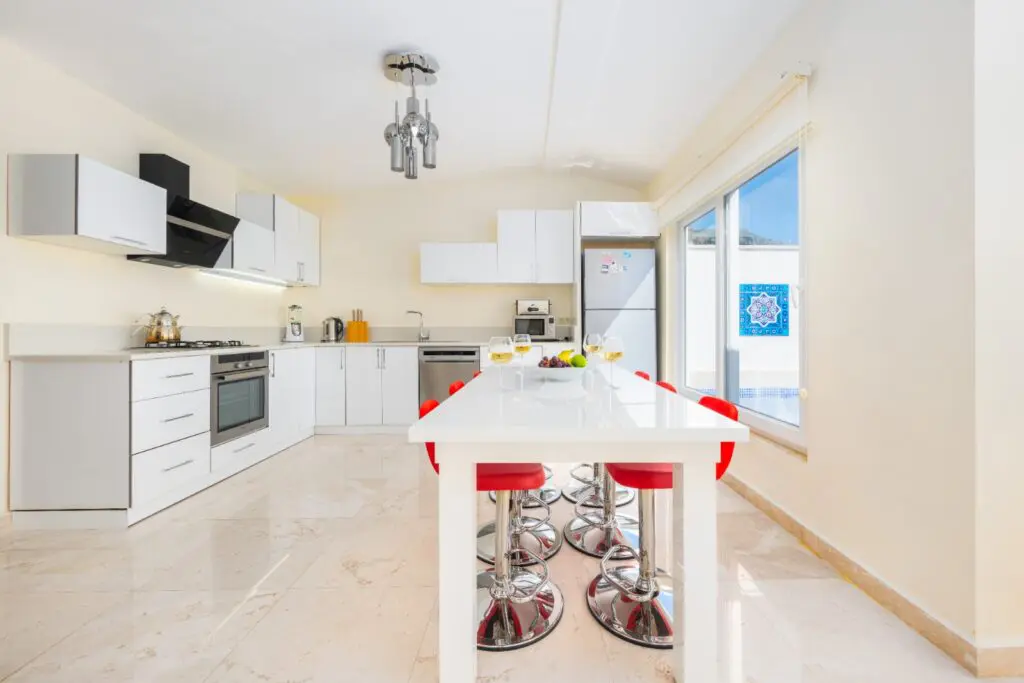 Private Pool Apartment in Kalkan – Luxury 3-Bedroom Penthouse with Sea Views in Town Centre
