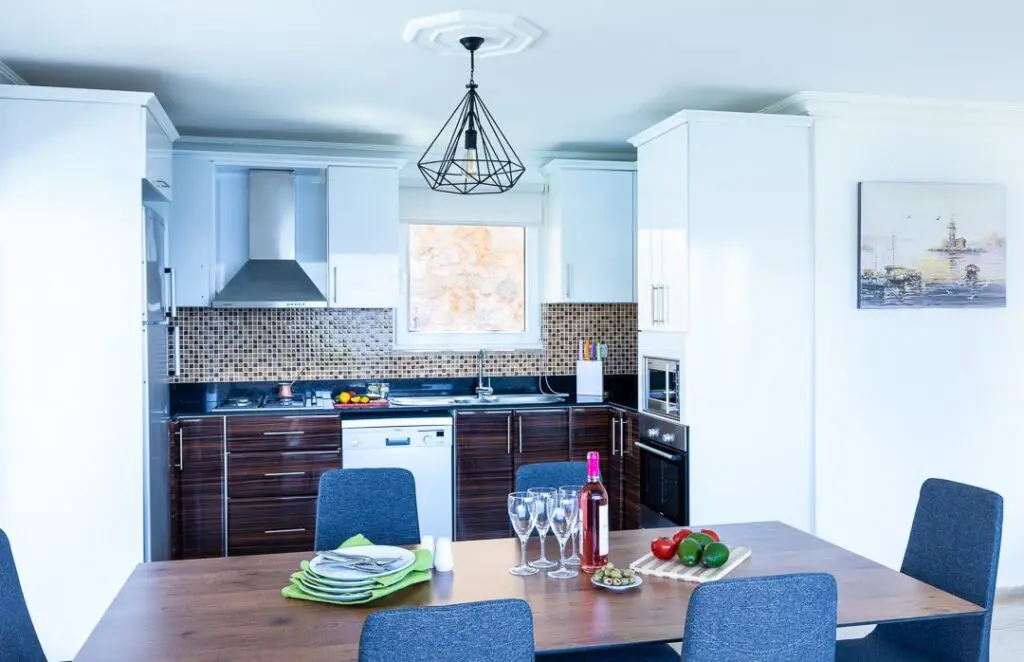 Beachfront 4 Bedroom Villa in Komurluk