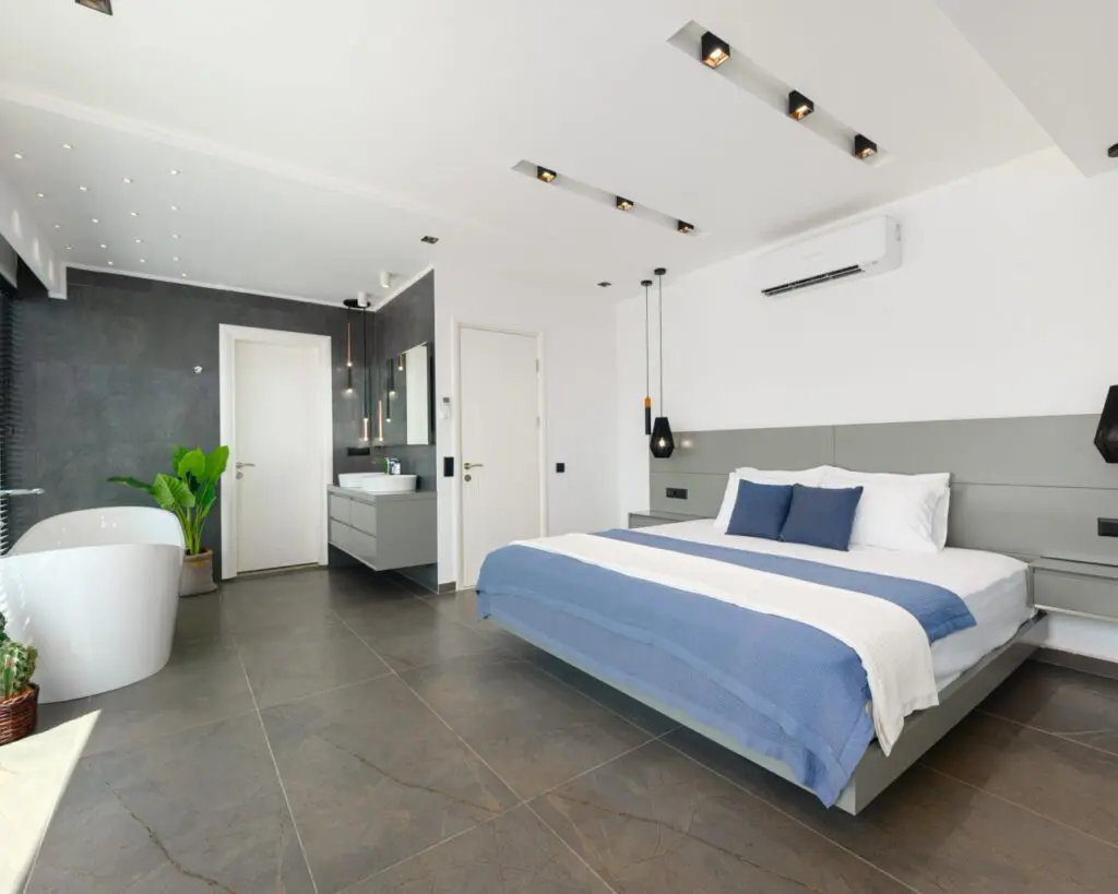 Seafront Ultra Modern Villa with Amazing Views