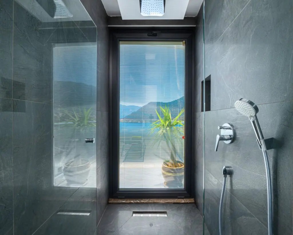 Seafront Ultra Modern Villa with Amazing Views