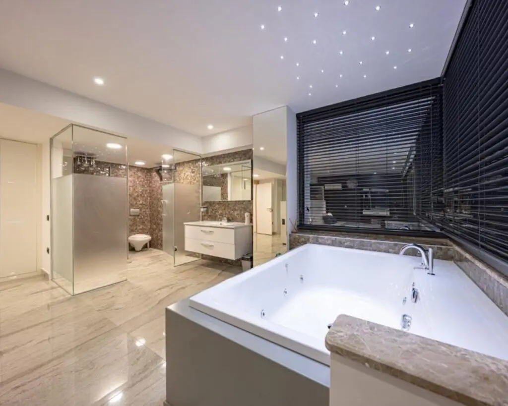 Seafront Ultra Modern Villa with Amazing Views