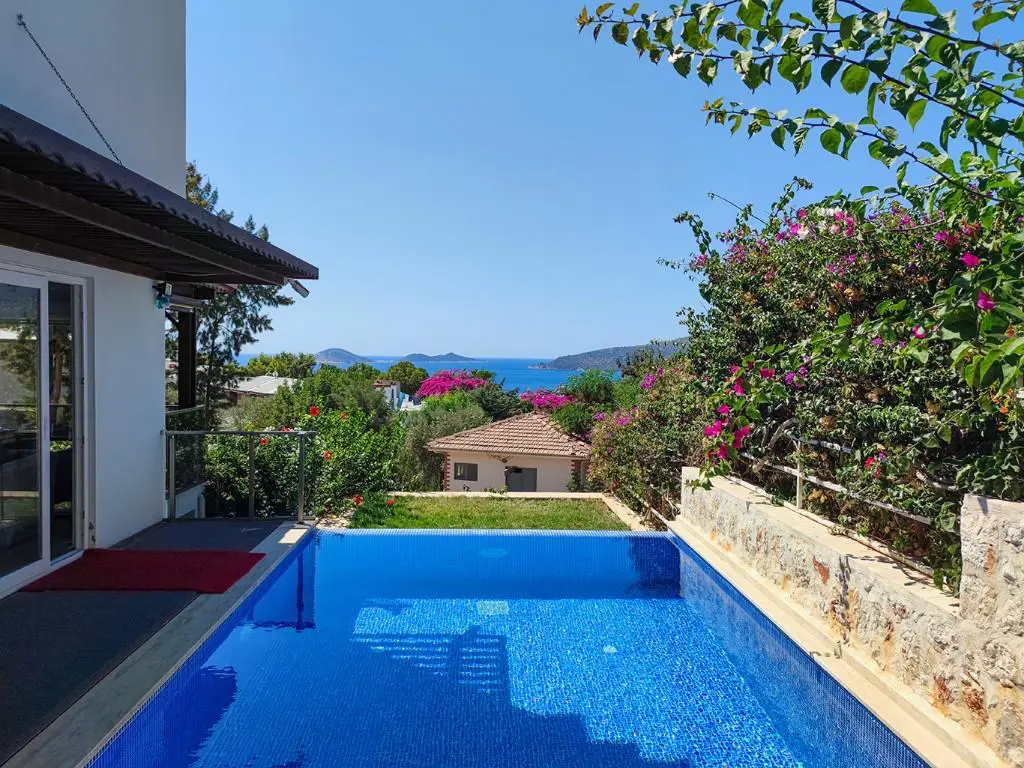 5 Bedroom Detached Villa with Sauna