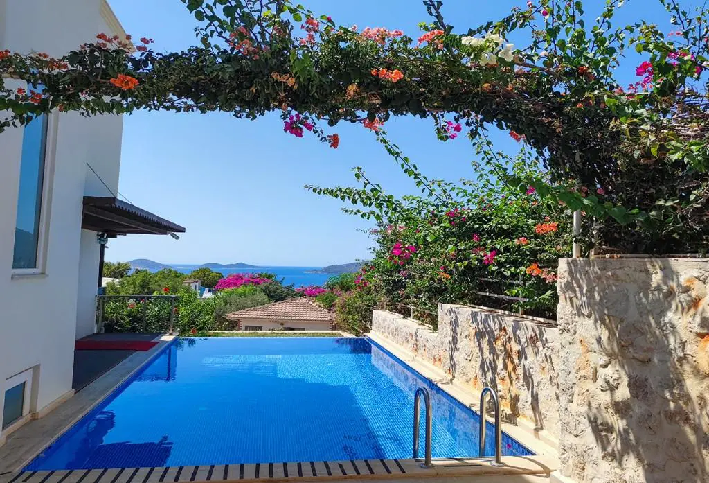 5 Bedroom Detached Villa with Sauna