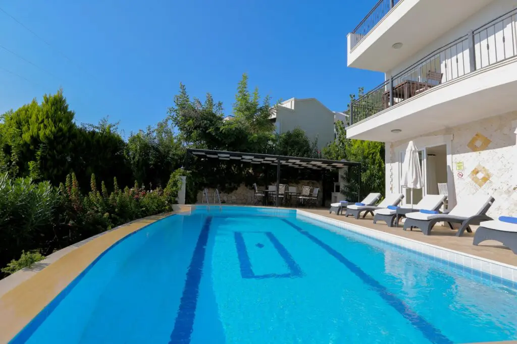 3 Bedroom Detached Villa with Seaviews
