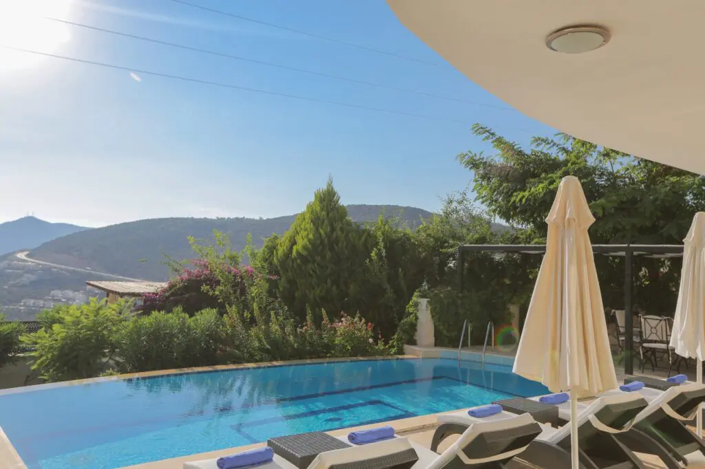 3 Bedroom Detached Villa with Seaviews