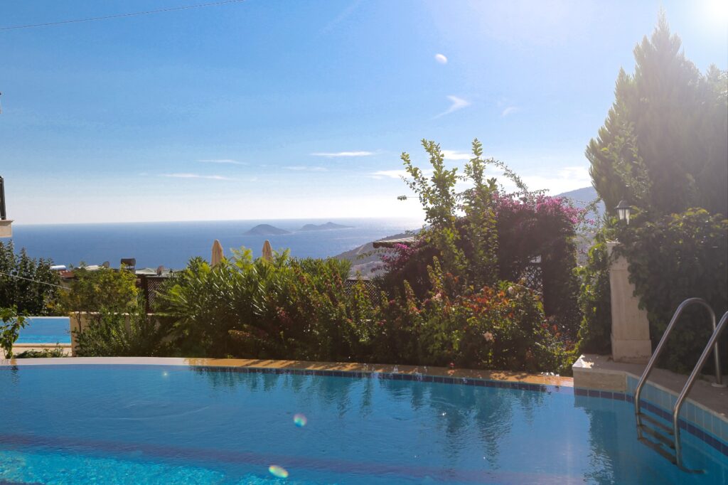 3 Bedroom Detached Villa with Seaviews
