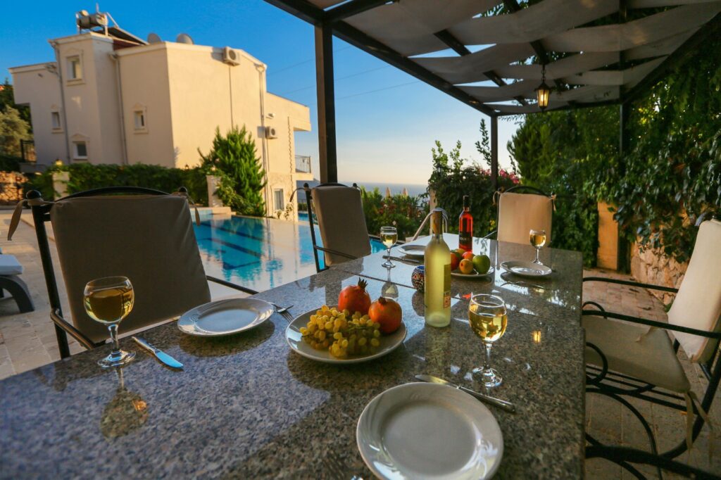 3 Bedroom Detached Villa with Seaviews