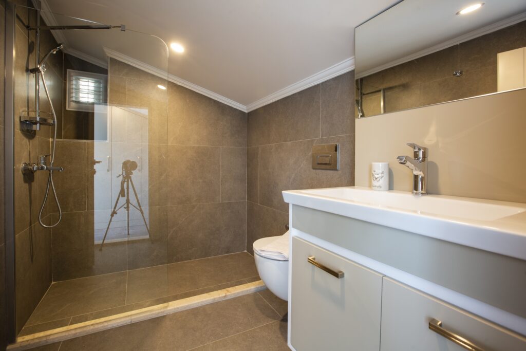 Semi-Detached 3 Bedroom Villas In Central Location