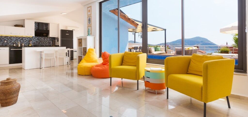 3 Bedroom Penthouse Apartment with Roof Top Plunge Pool