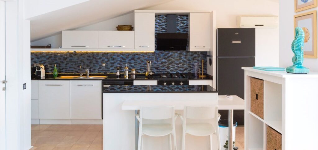 3 Bedroom Penthouse Apartment with Roof Top Plunge Pool