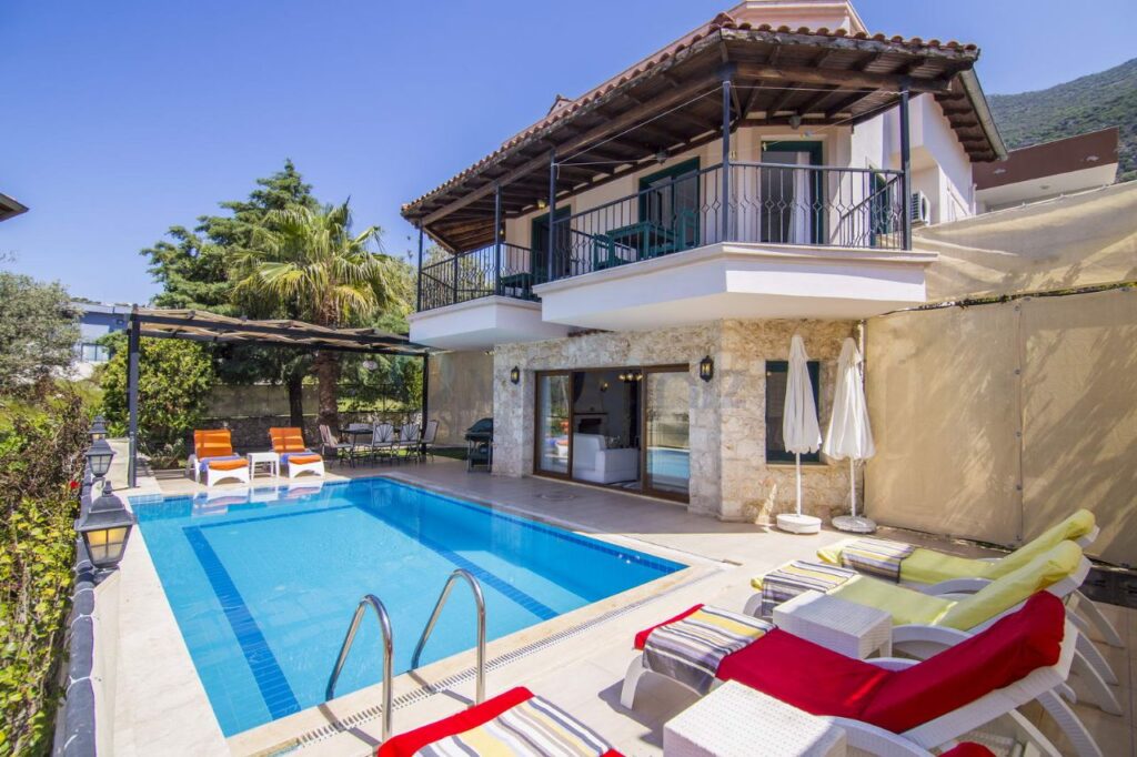 3 Bedroom Detached Villa With Sea views
