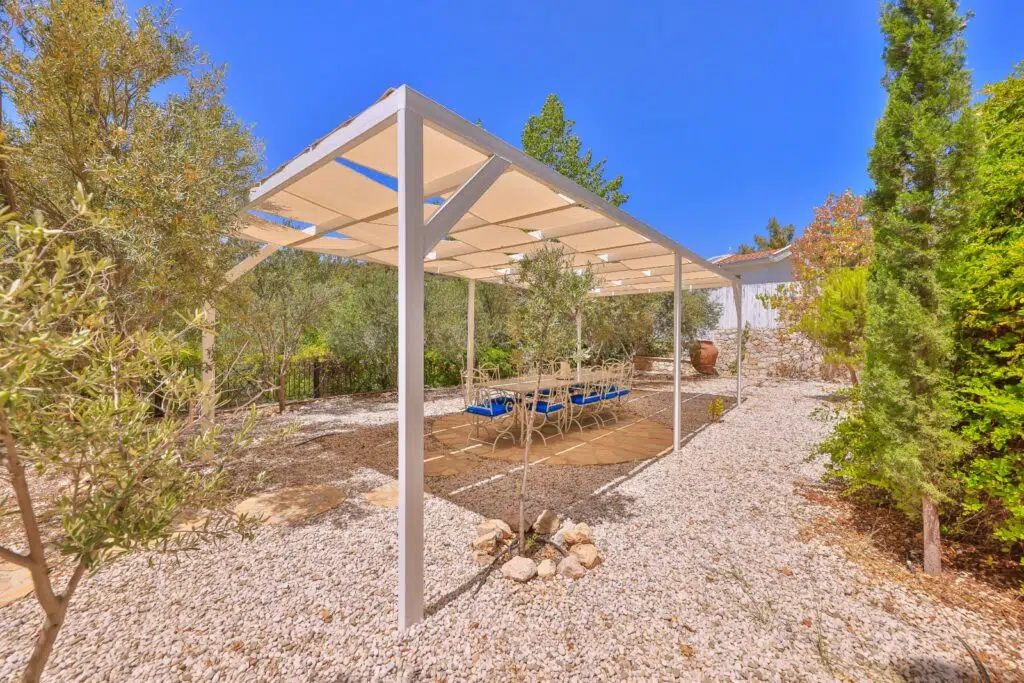 Stunningly Designed 5 Bedroom Villa in Tranquil Islamlar Village