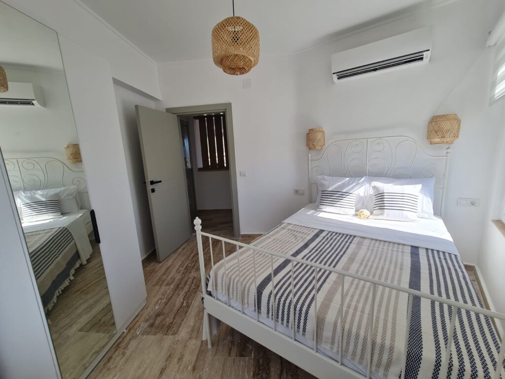 Amazing Central 2 Bedroom Apartment with Sea Views