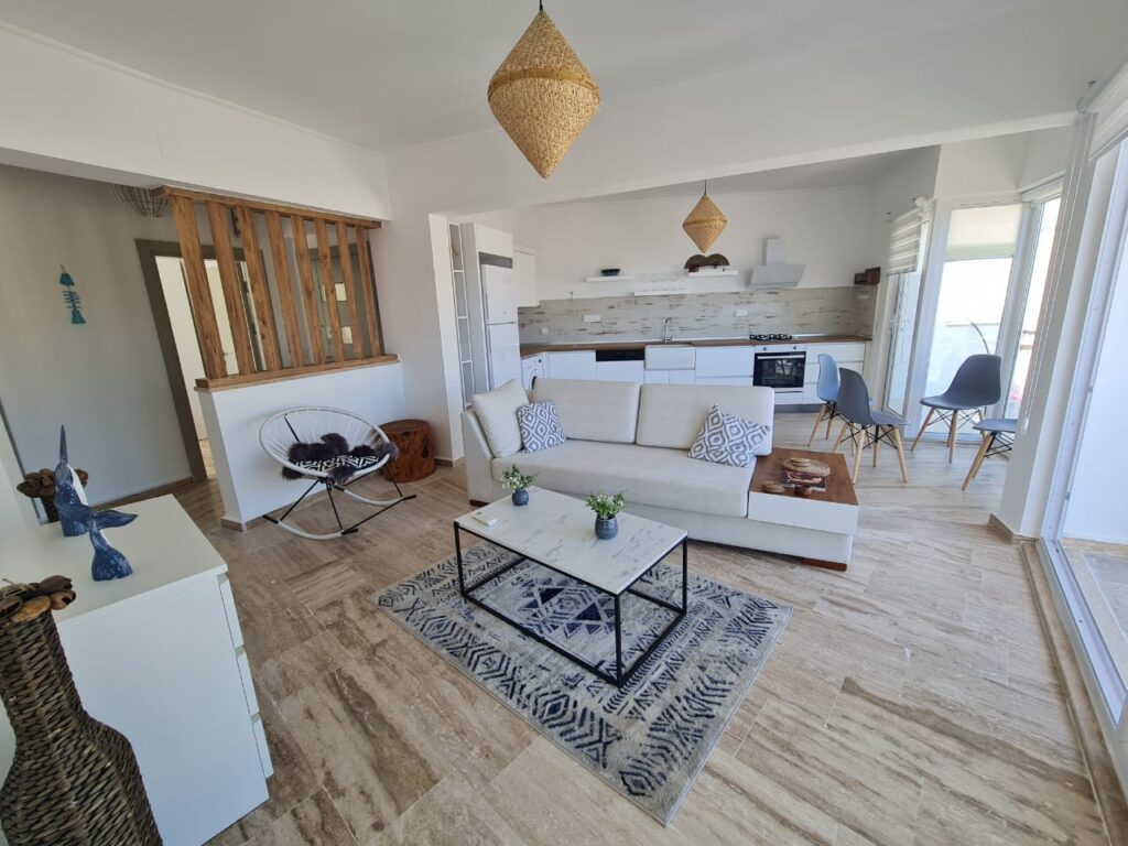 Amazing 2 Bedroom Apartment in central Kalkan with Sea Views