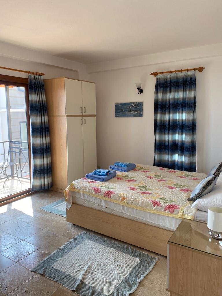 Traditional 4 Bedroom Villa in Central Location