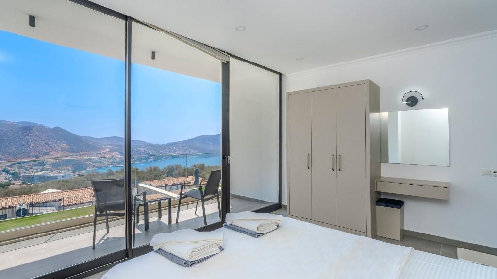 Brand New Luxury Modern Six Bedroom Villa in Ortaalan