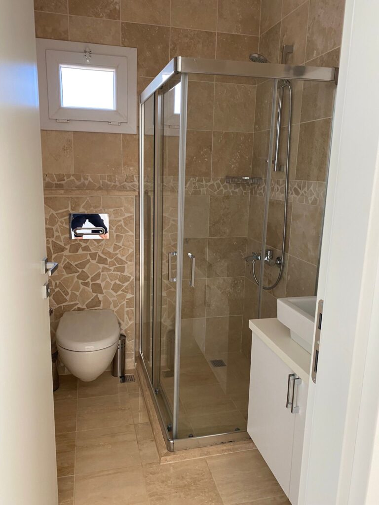 Modern Penthouse Duplex with Private Roof Pool