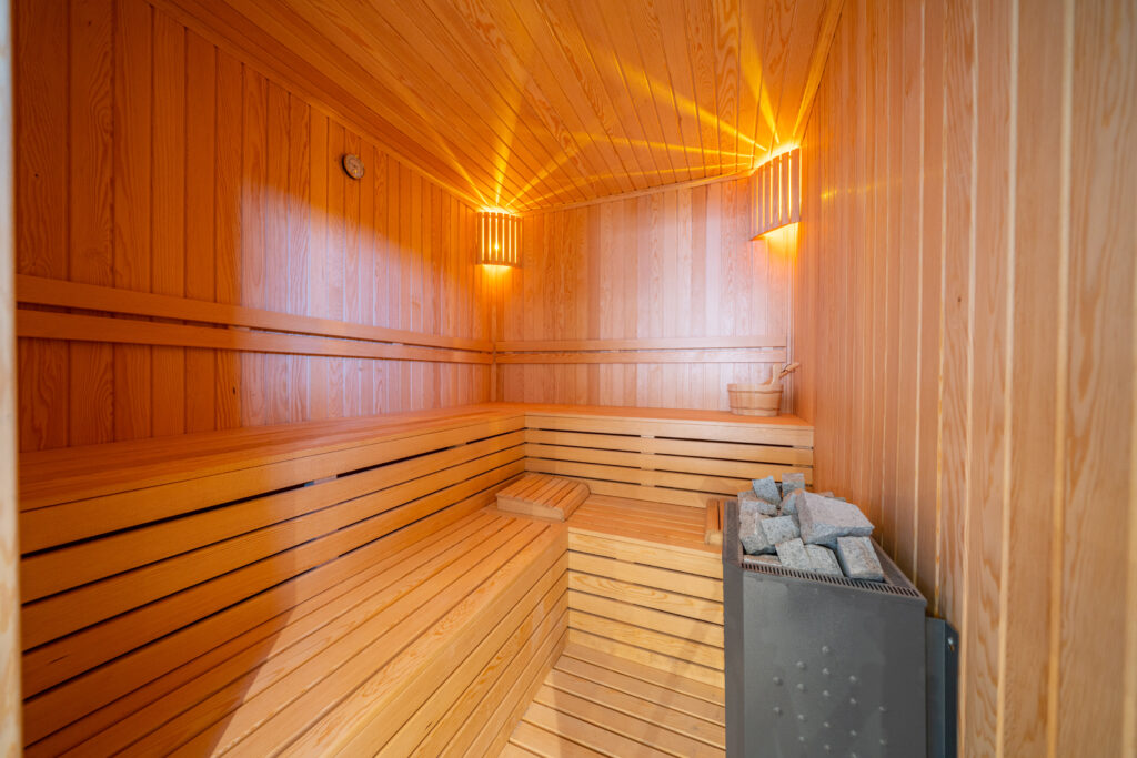 Brand New Luxury Modern Five Bedroom Villa with Indoor Swimming Pool