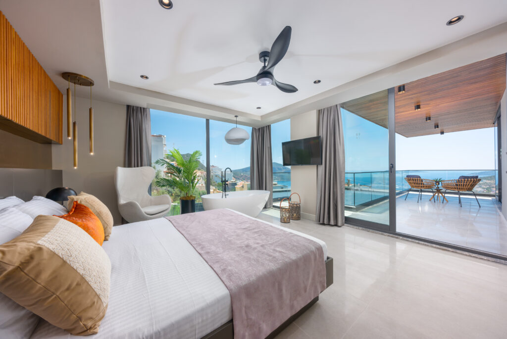 Brand New Luxury Modern Five Bedroom Villa with Indoor Swimming Pool