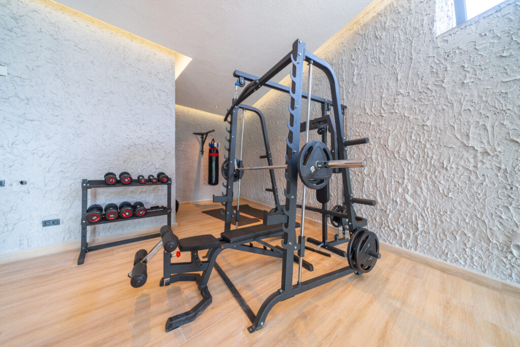 Brand New Luxury Modern Five Bedroom Villa with Indoor Swimming Pool