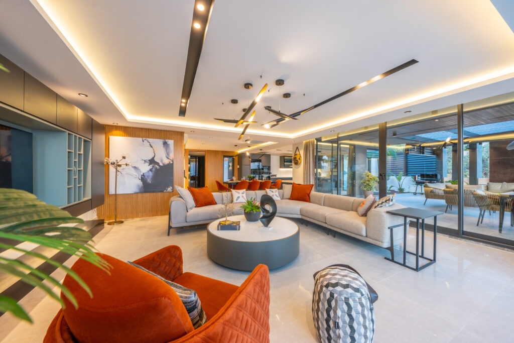 Brand New Luxury Modern Five Bedroom Villa with Indoor Swimming Pool