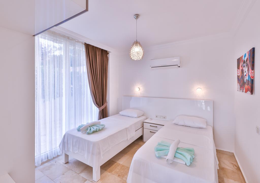 Modern Three Bedroom Duplex Apartment With Large Private Swimming Pool