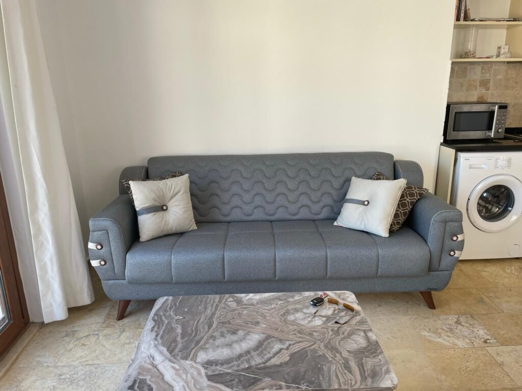 Automatically updates image attributes when a post is published or updated. Ensures image attributes are always consistent with settings.