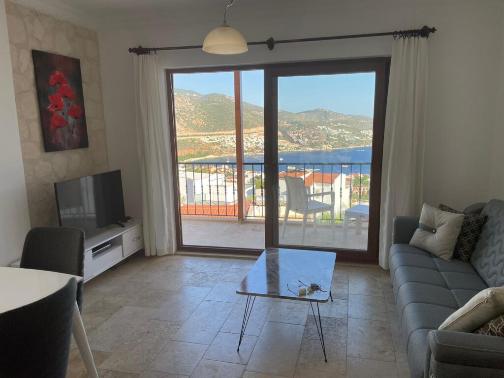 Automatically updates image attributes when a post is published or updated. Ensures image attributes are always consistent with settings.