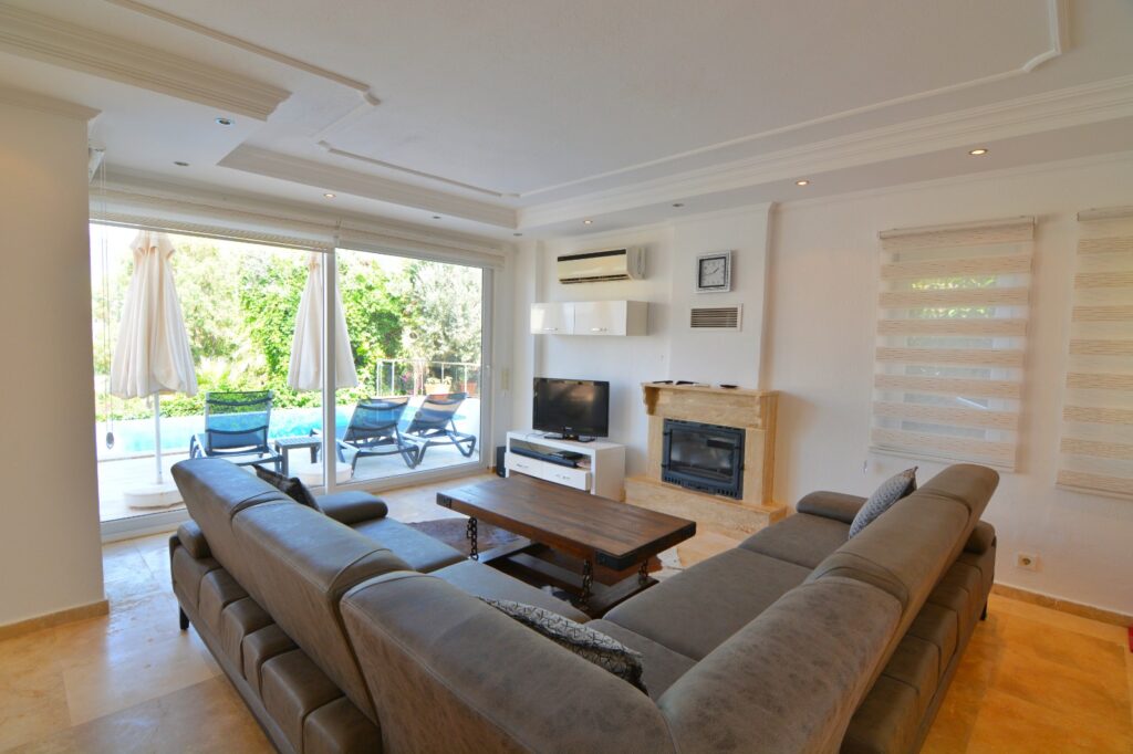 Beachfront Luxury Three Bedroom Villa in Kalkan Kalamar