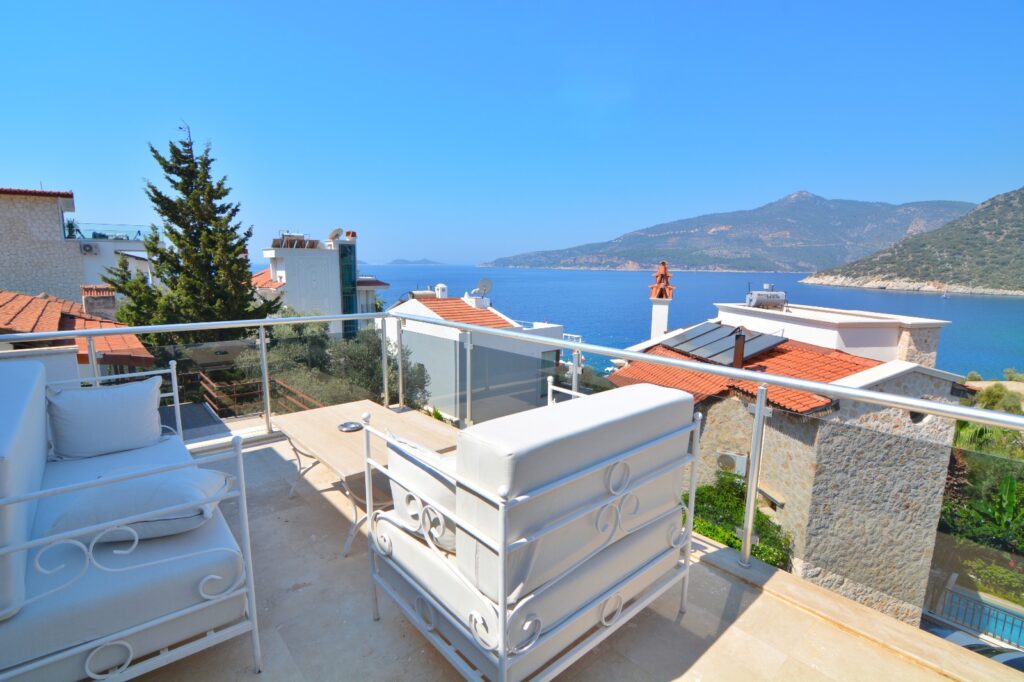 Beachfront Luxury Three Bedroom Villa in Kalkan Kalamar