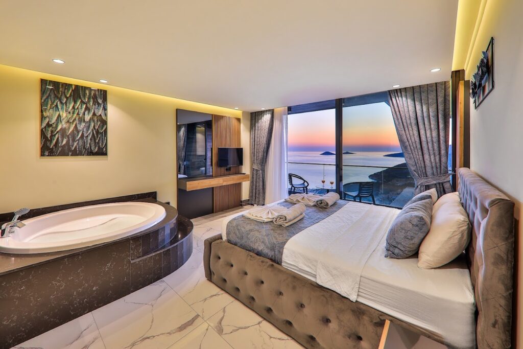 Luxury Ultra Modern Villa With Panoramic Island Views