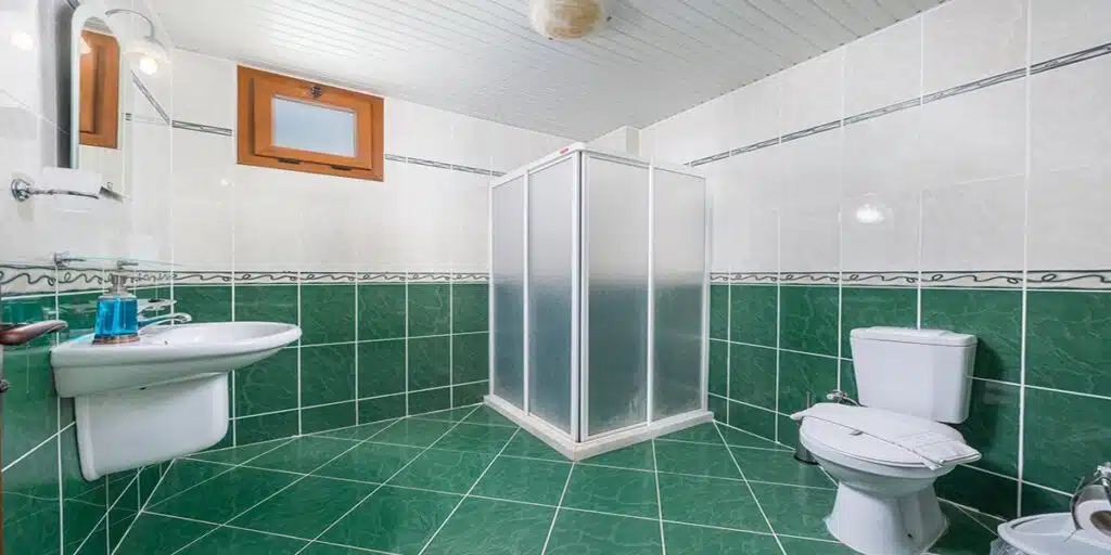 Beautifully Presented 5 Bedroom Seaview Villa in Kisla