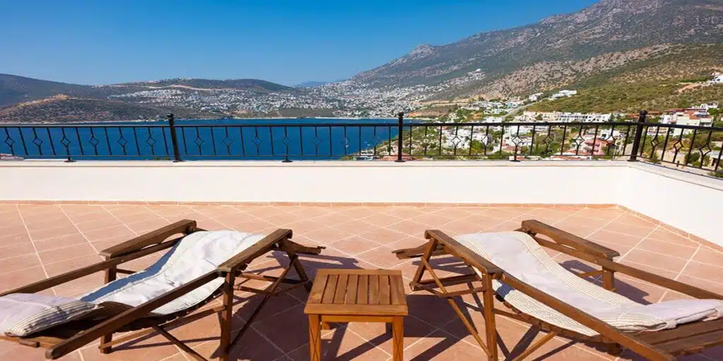 Beautifully Presented 5 Bedroom Seaview Villa in Kisla